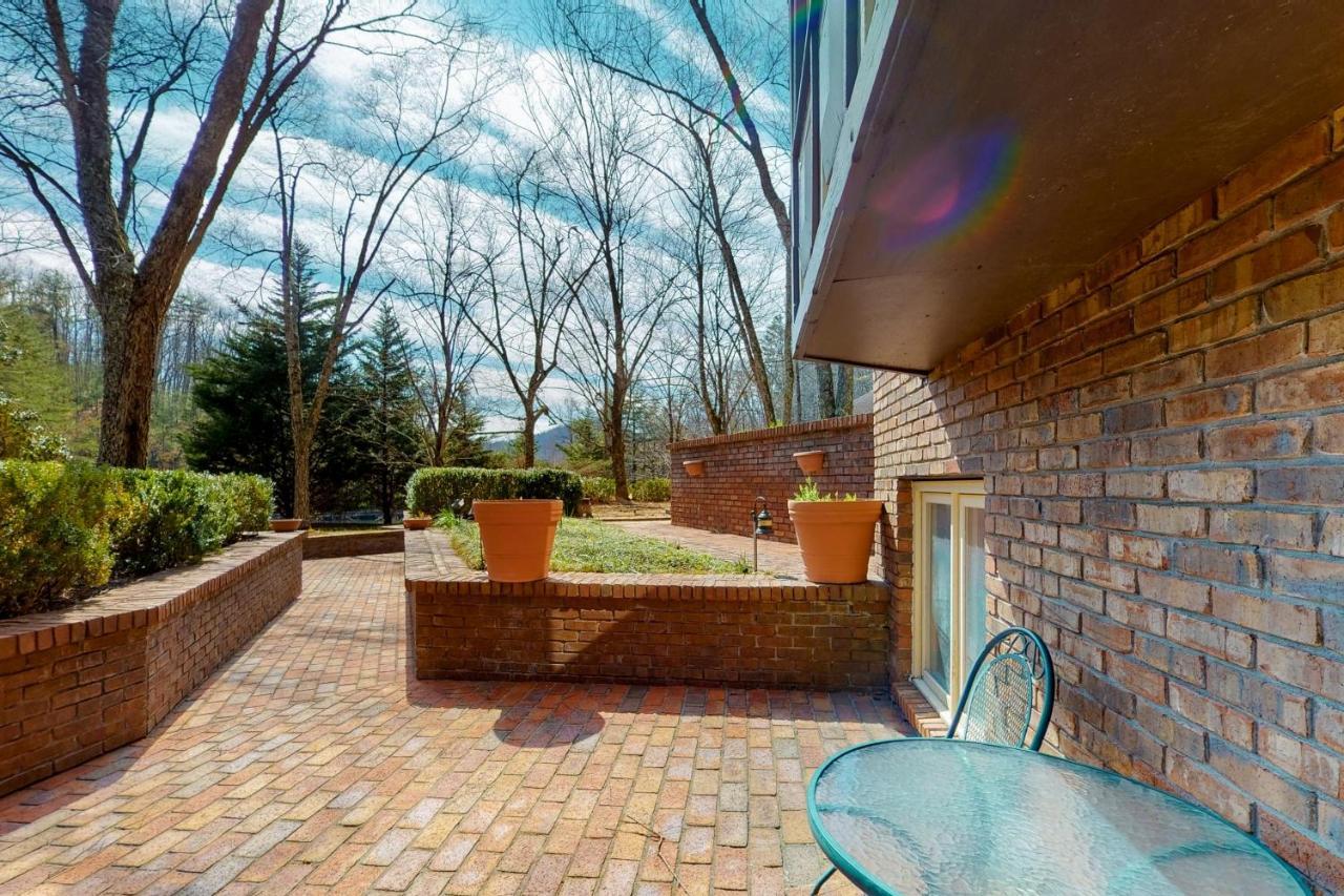 Smoky Mountain Castle Caretaker'S Apartment Sevierville Exterior foto